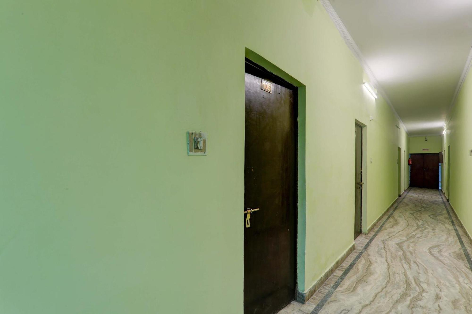 Hotel O Dripp Stay Inn Lucknow Buitenkant foto